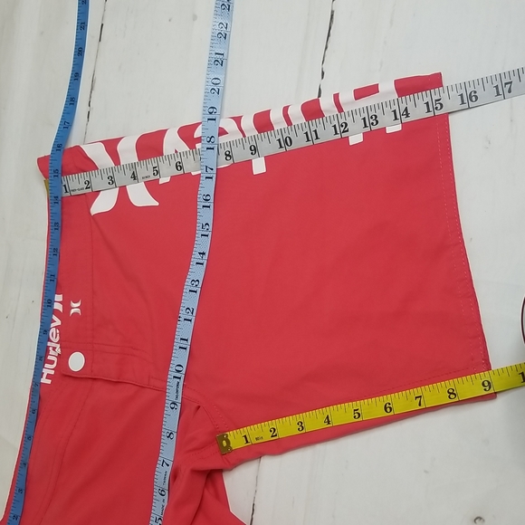 Hurley)( Swim Shorts - Picture 15 of 16